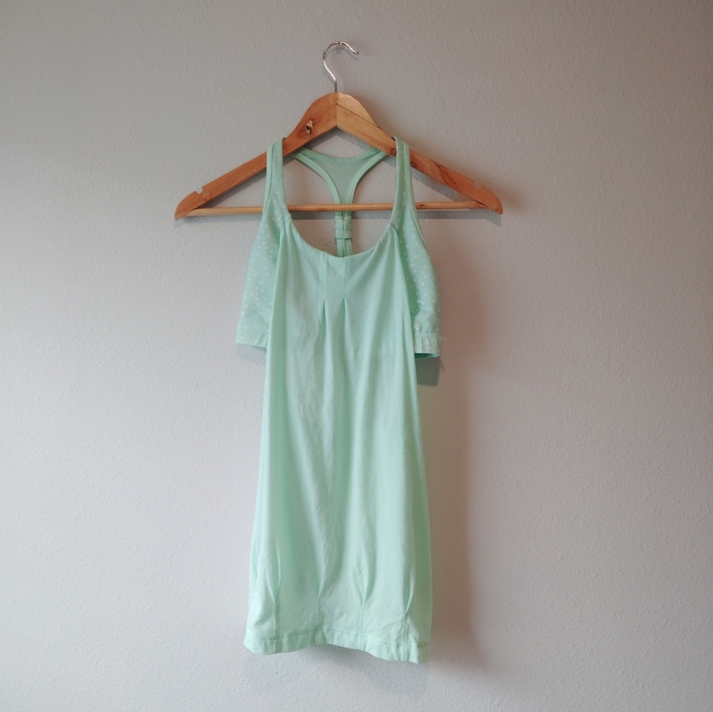 Lululemon Sleeveless Cut Out Tank Top - Picture 2 of 4